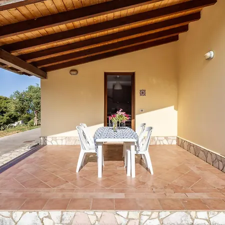 Villa Cute & Pool By Sea