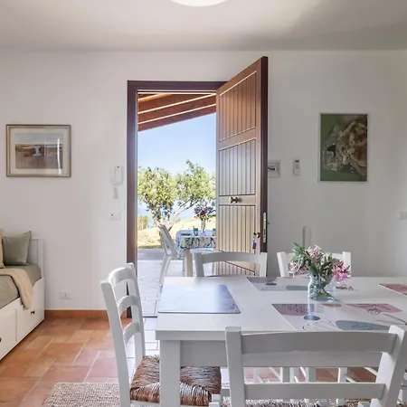 Cute & Pool By Sea Villa Scopello (Sicily)