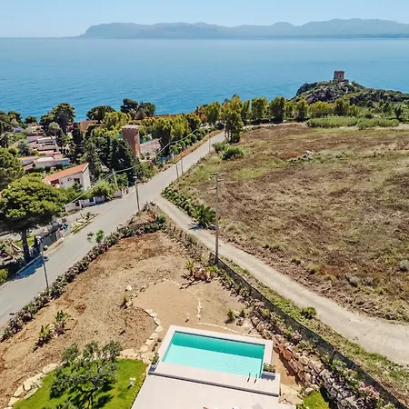 Cute & Pool By Sea Scopello (Sicily)